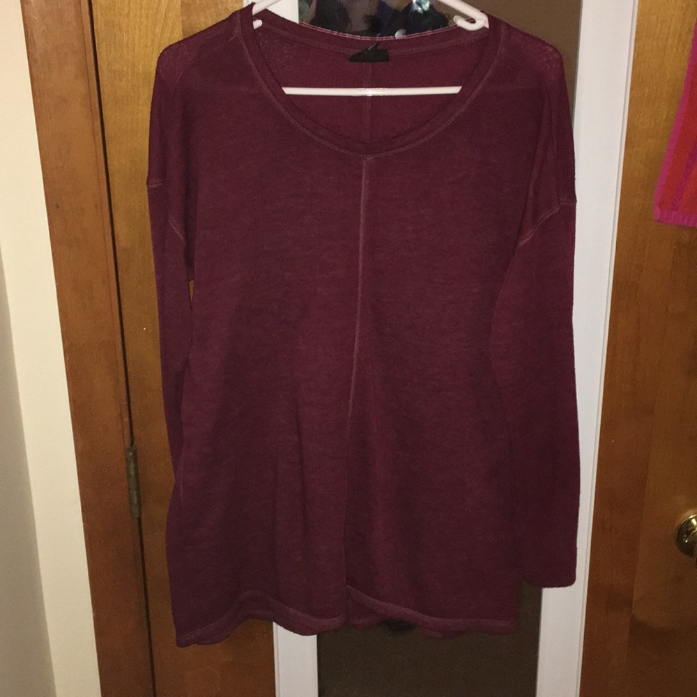 Maroon long sleeve sweater